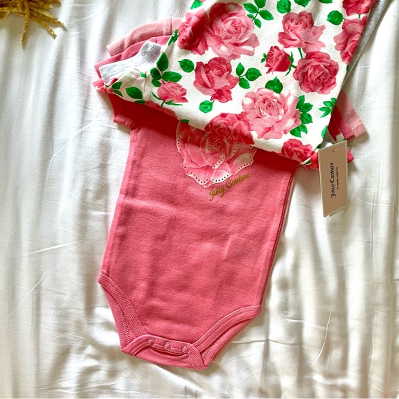 NWT Girls JUICY COUTURE 4-pack Onesies, 12M - Picture 3 of 4